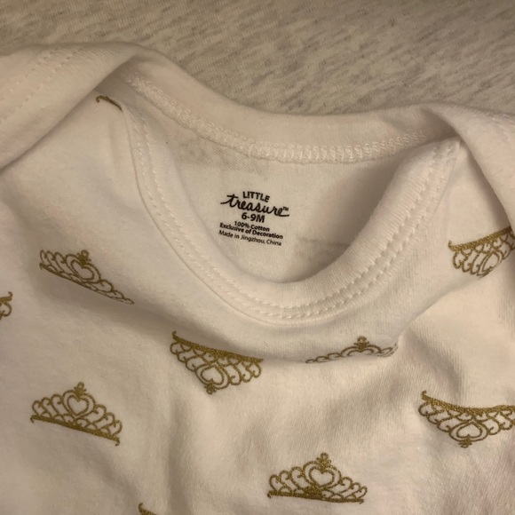 Baby Girl Onesie Lot - Picture 14 of 14